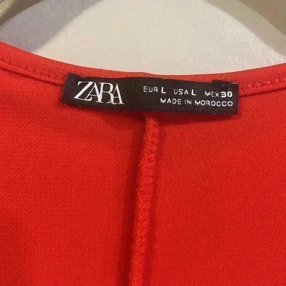 [L]Zara Red Sleeveless wrap top with ruffle  Trim-NWOT - Picture 3 of 5